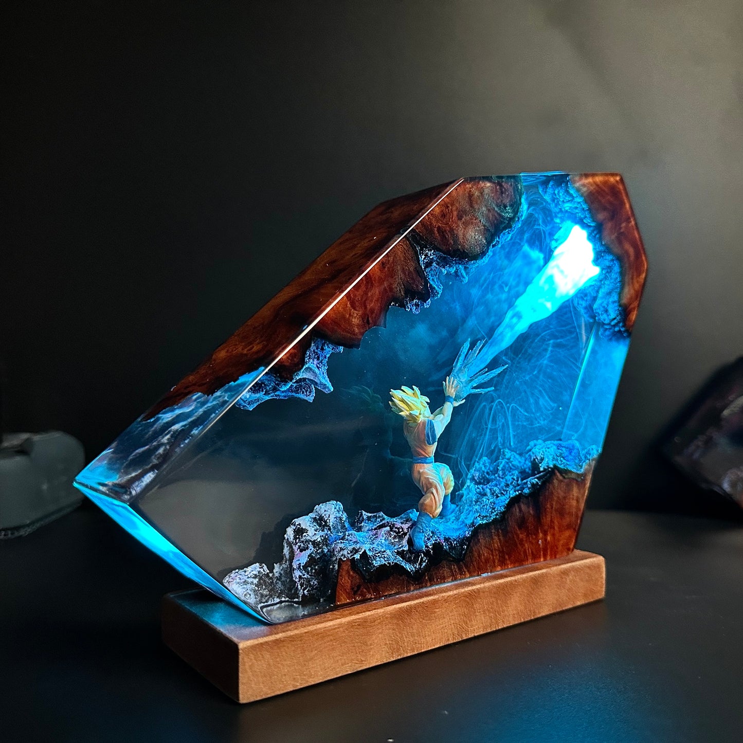 Songoku resin epoxy night light