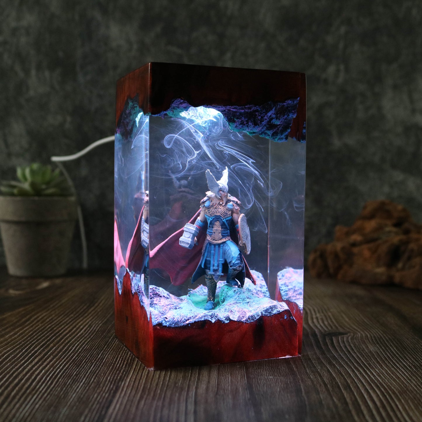 Thor resin epoxy night light