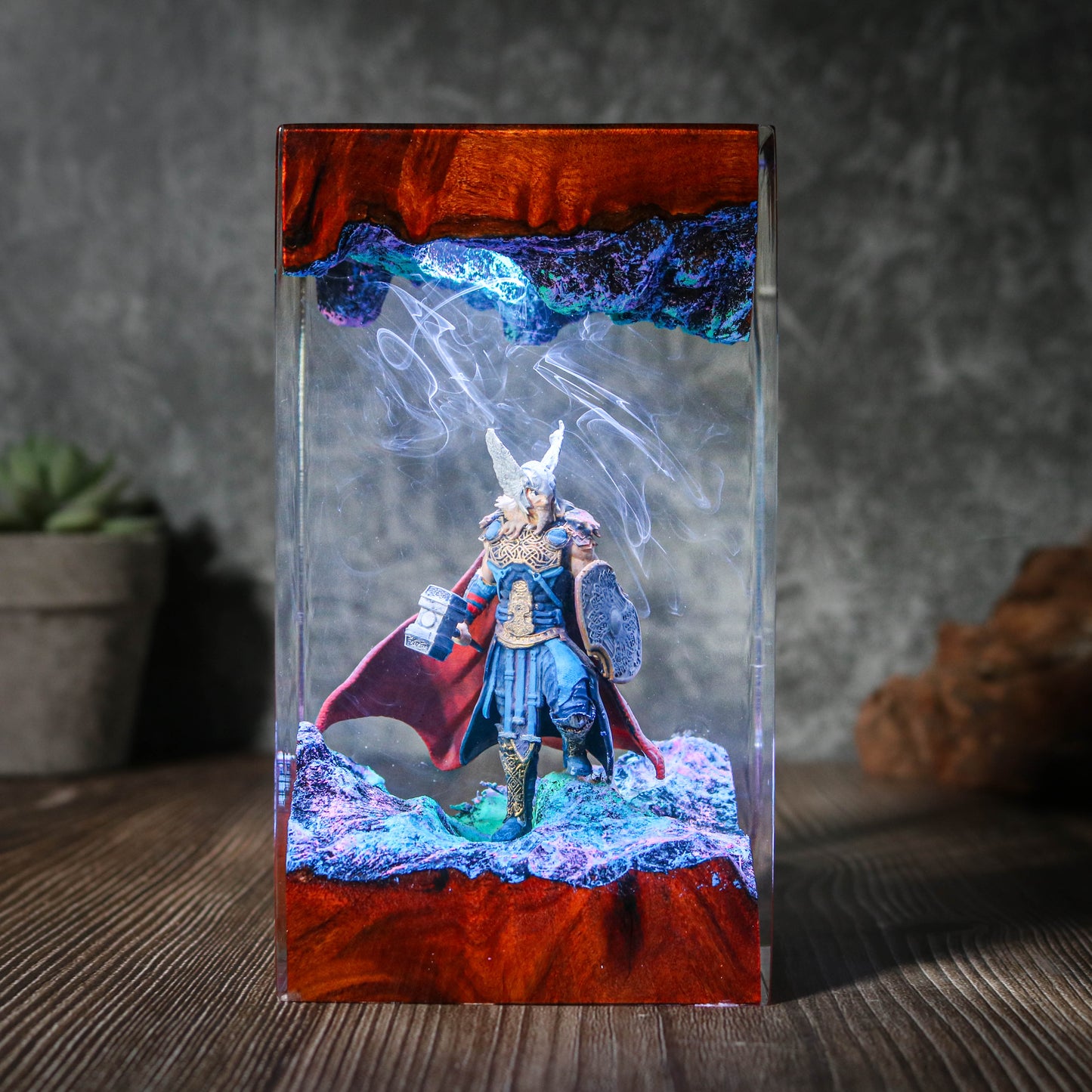 Thor resin epoxy night light