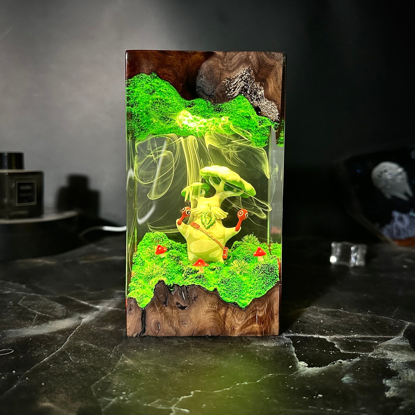 Hetsu Korok resin lamp, Zelda game