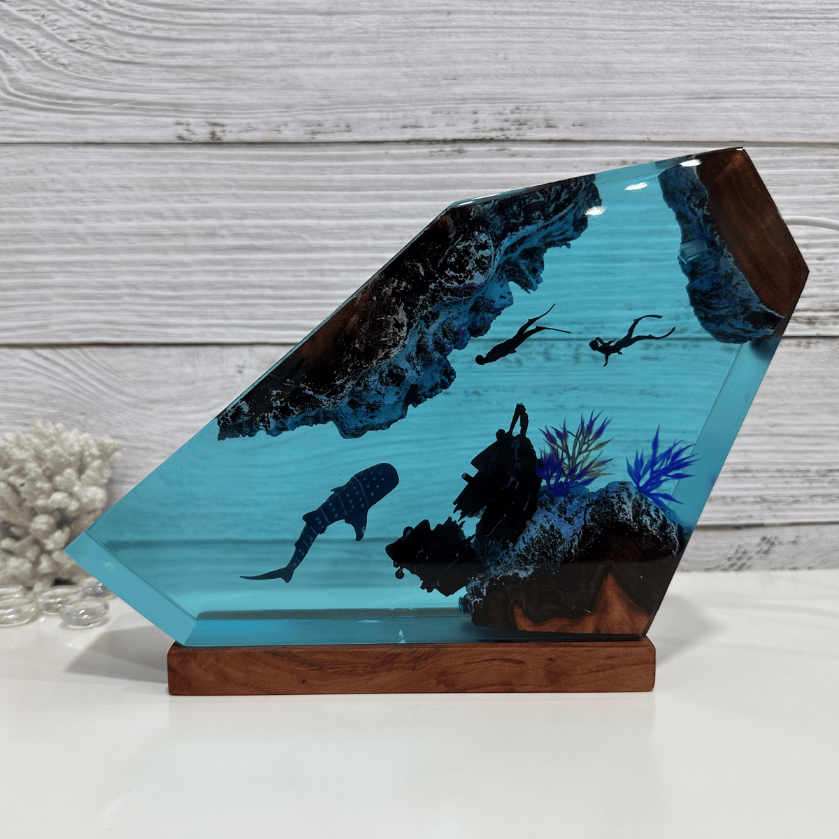 Whale Shark and divers resin epoxy